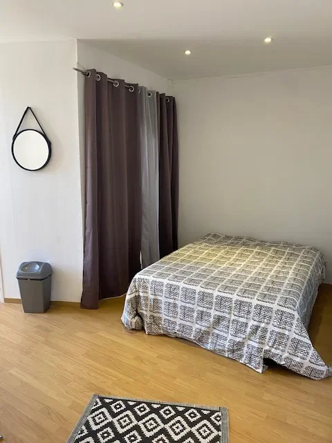 Chambre Place Jean Jaurès à Béziers