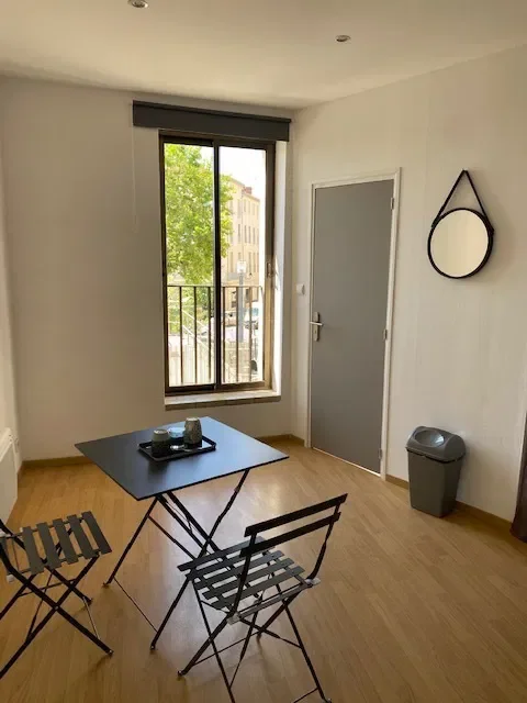 Chambre Place Jean Jaurès à Béziers