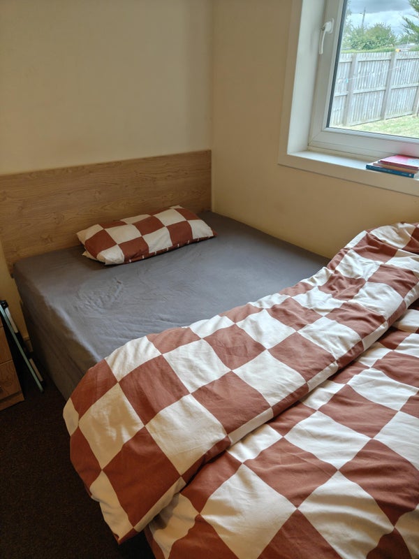 Room Broomhouse Street South in City of Edinburgh