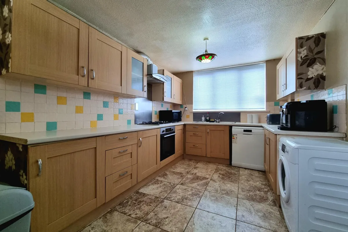 House Warwick Way in Charnwood