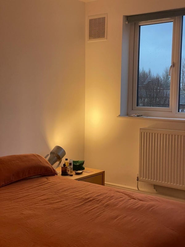 Room Mandeville Street in Greater London