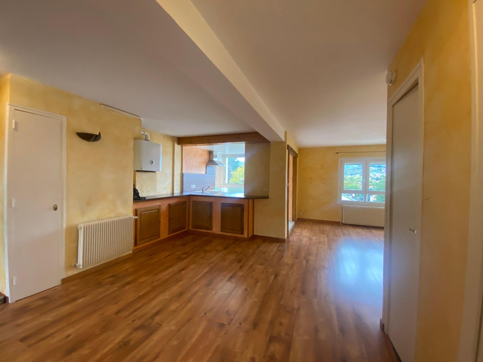 Appartement Rue du Docteur Schweitzer à Montbrison