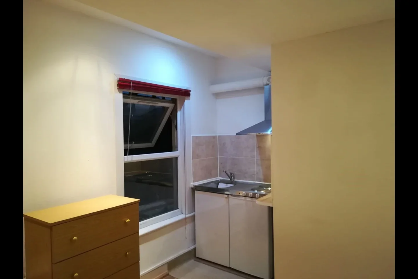 Room Albert Square in Greater London