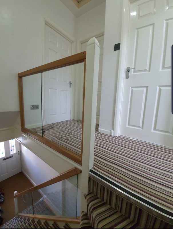 Room Winns Avenue in Greater London