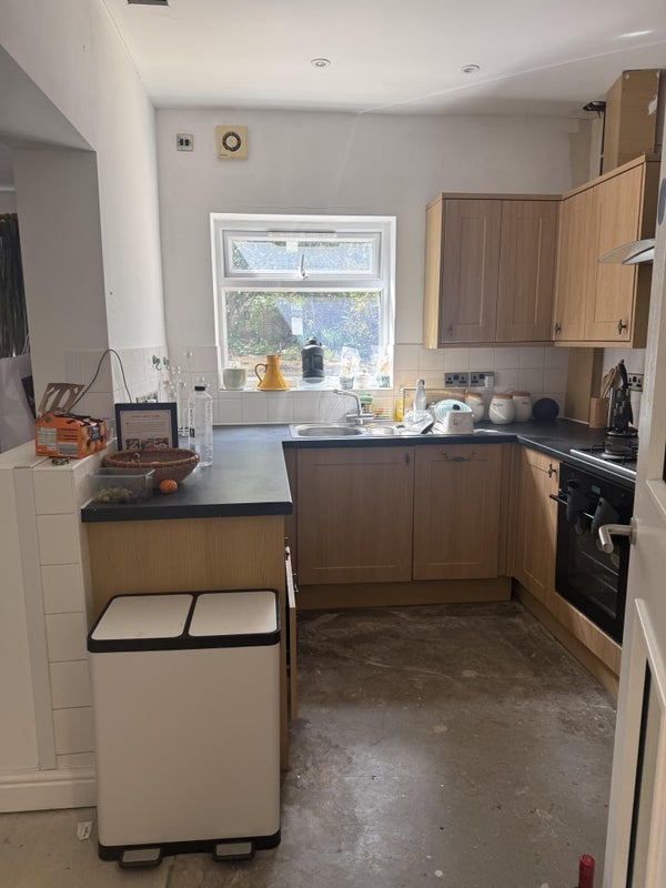 Room Sidcup Road in Greater London