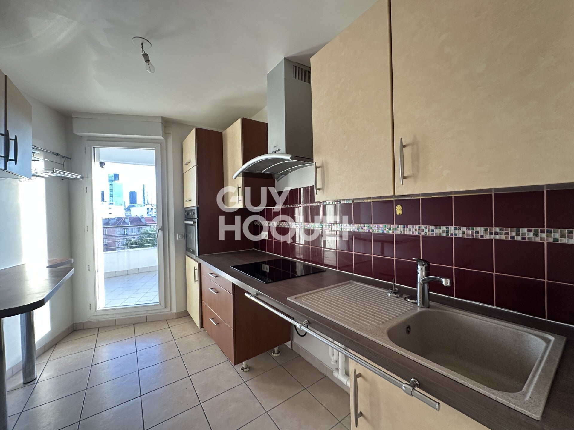 Flat Boulevard de la Mission Marchand in Courbevoie