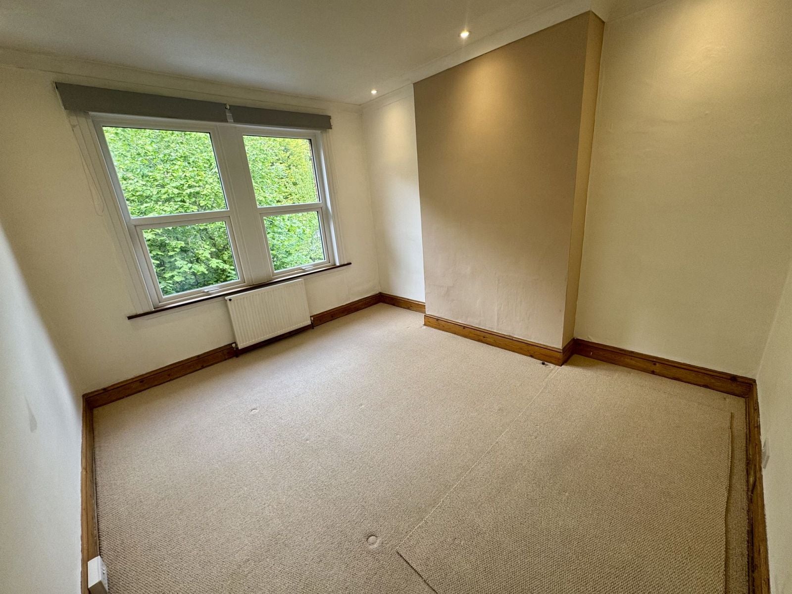 Flat Alma Road in Greater London