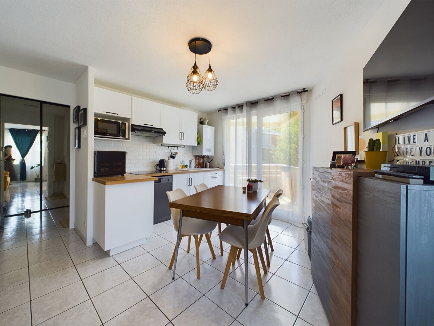 Flat Avenue des Trois Fontaines in Annecy