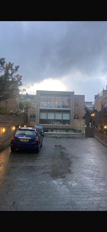 Room Battersea Rise in Greater London