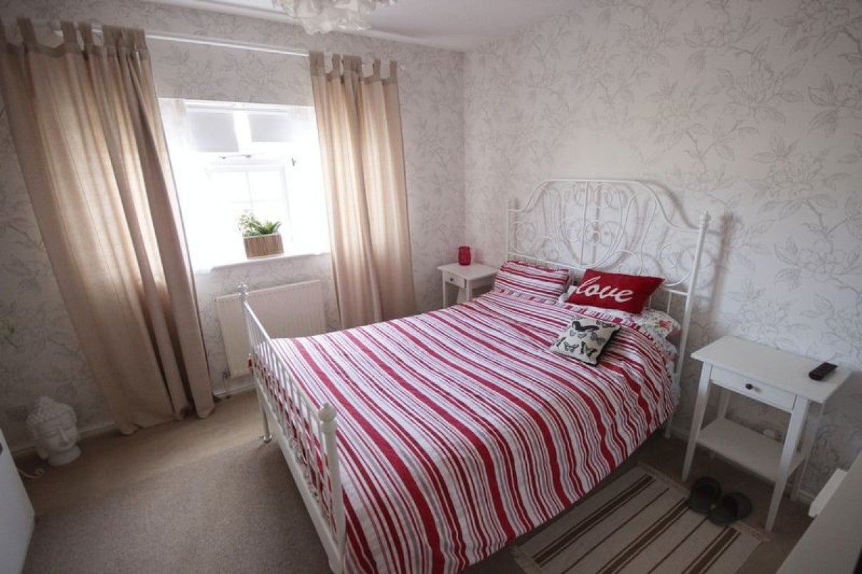 House Cherrytree Way in Ampthill