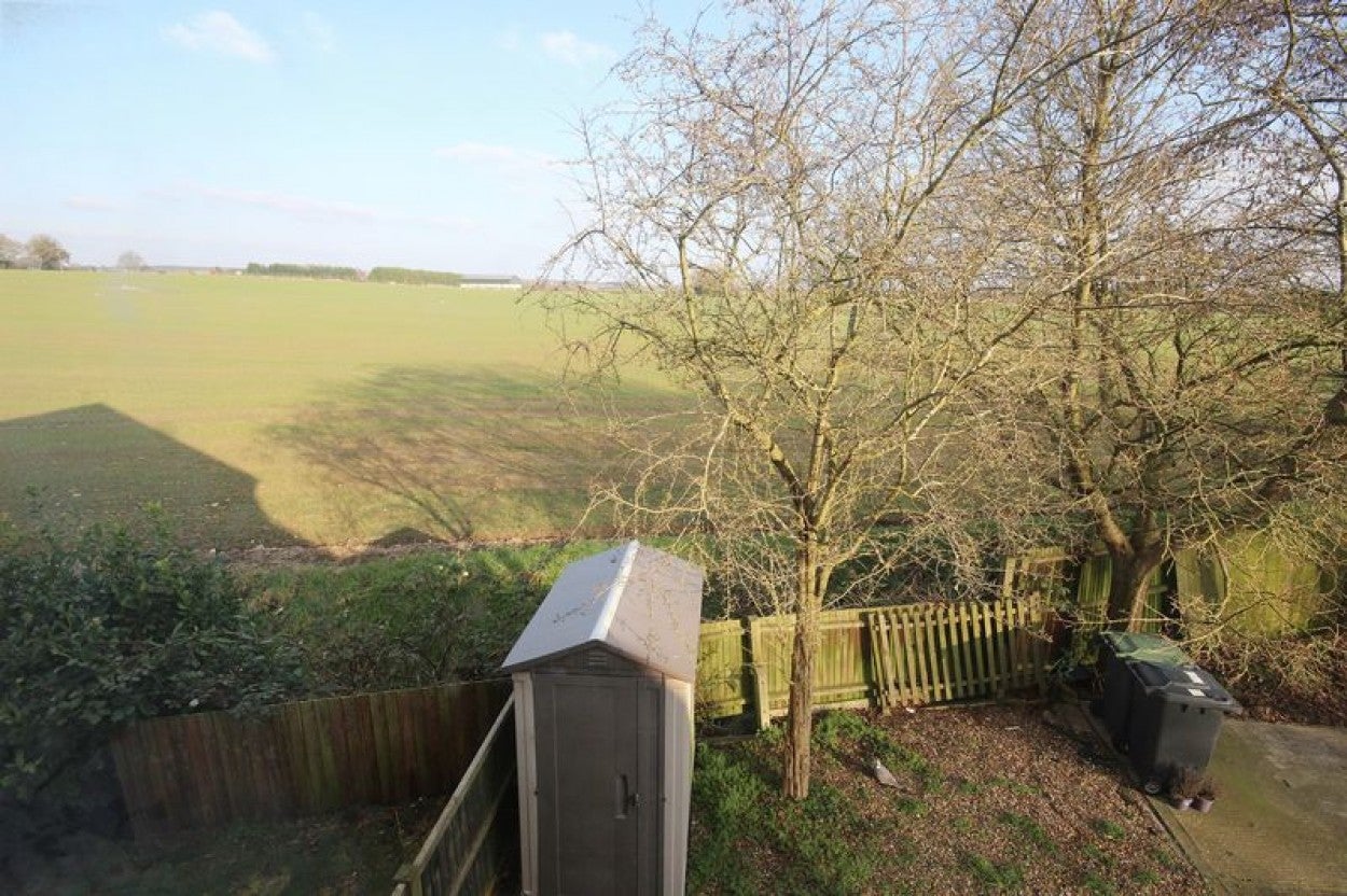House Cherrytree Way in Ampthill
