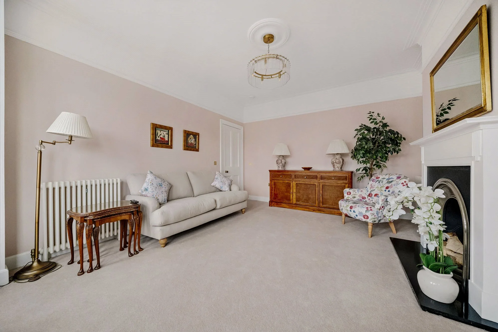 Flat Netherby Road in City of Edinburgh