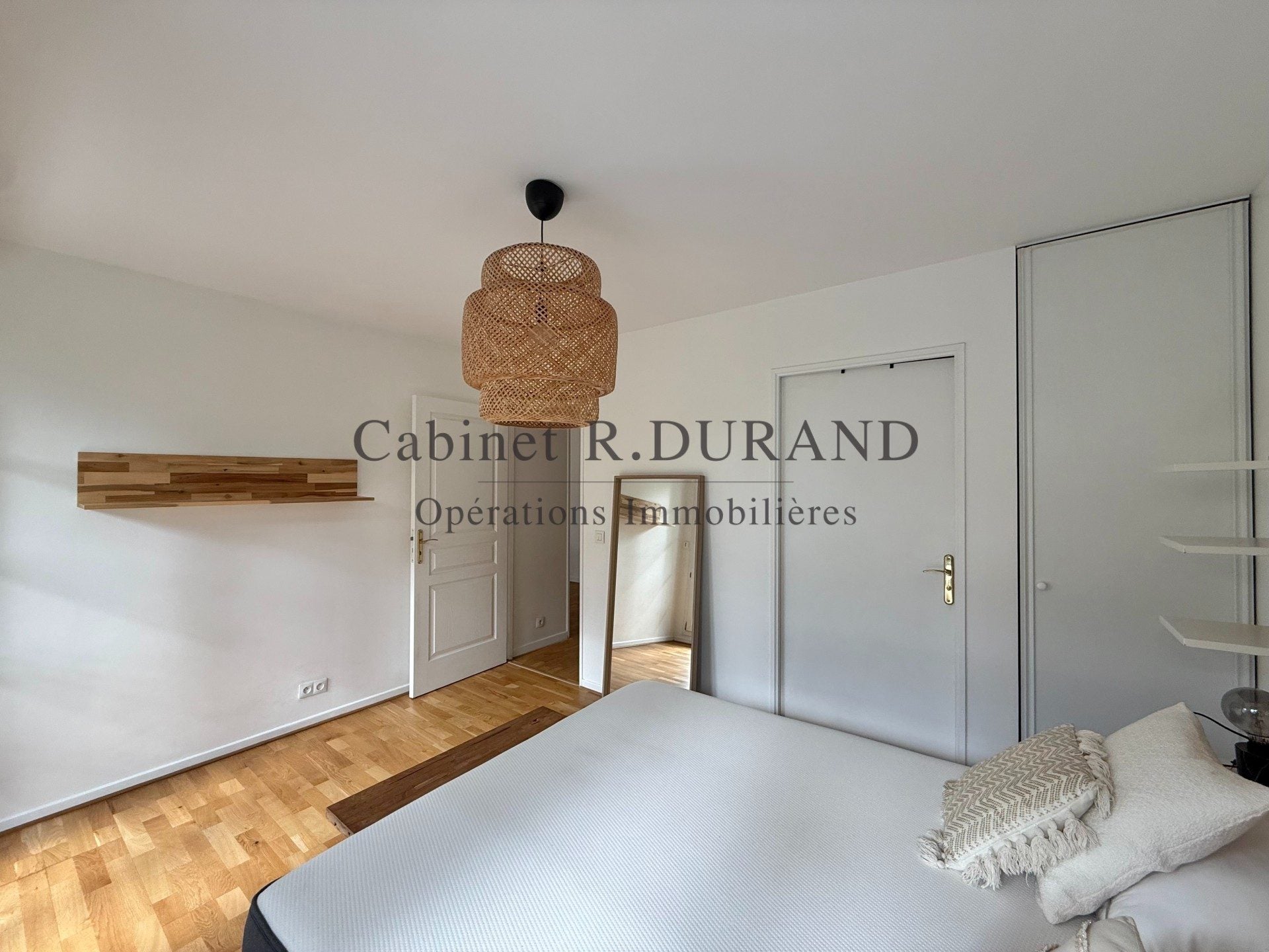 Appartement Allée Saint-Hubert à La Garenne-Colombes