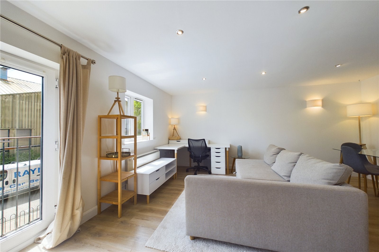 Flat Northway in Newbury