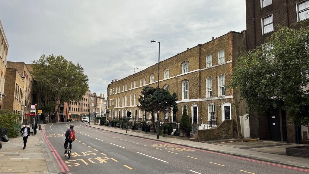 Flat King's Cross Road in Greater London