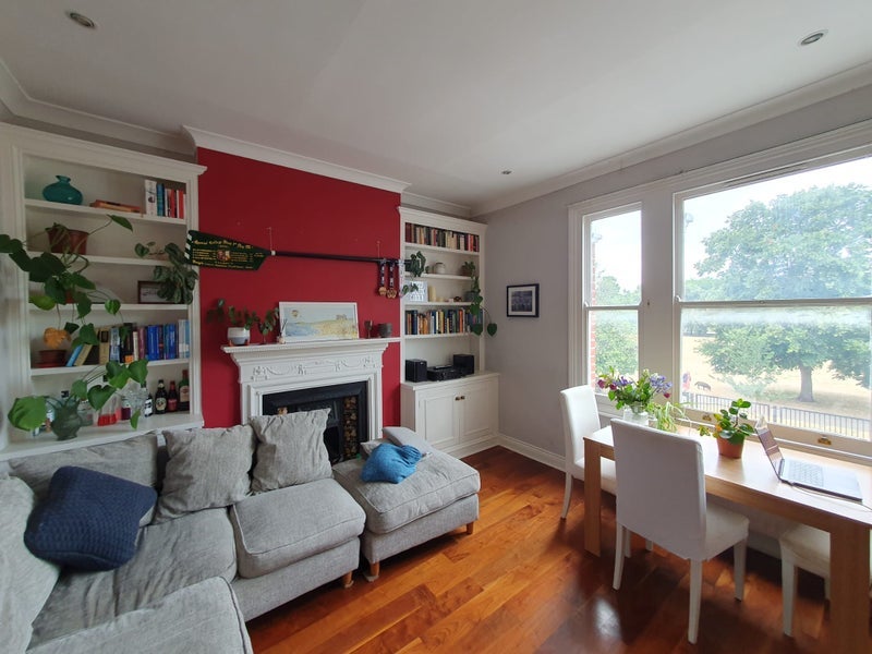 Room Putney Bridge Road in Greater London