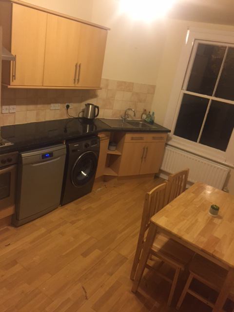 Room Northanger Road in Greater London