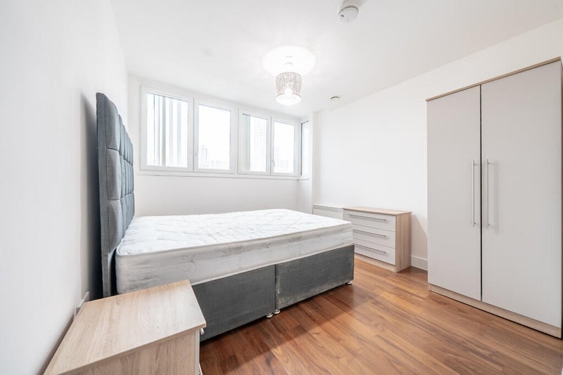 Room Hagley Road in Birmingham