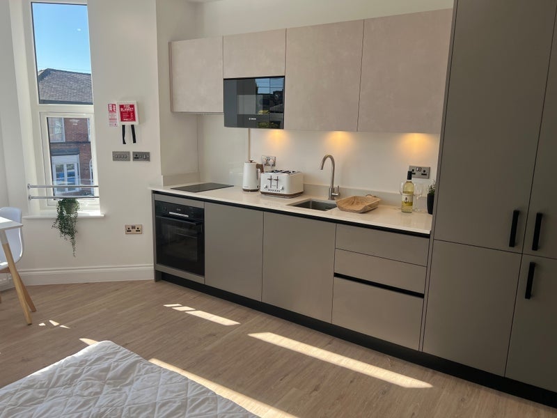 Flat Gaskell Road in Trafford