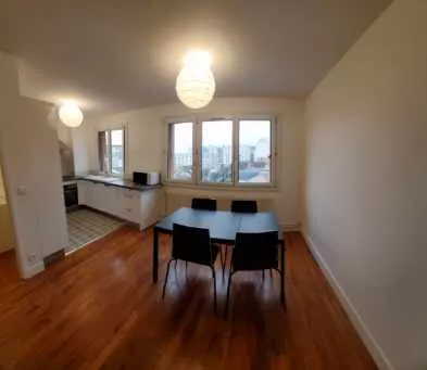 Room Rue Gutenberg in Limeil-Brévannes