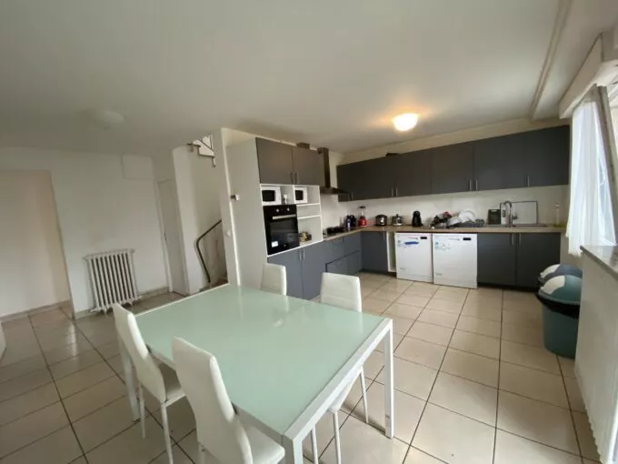 Room Rue Gutenberg in Limeil-Brévannes