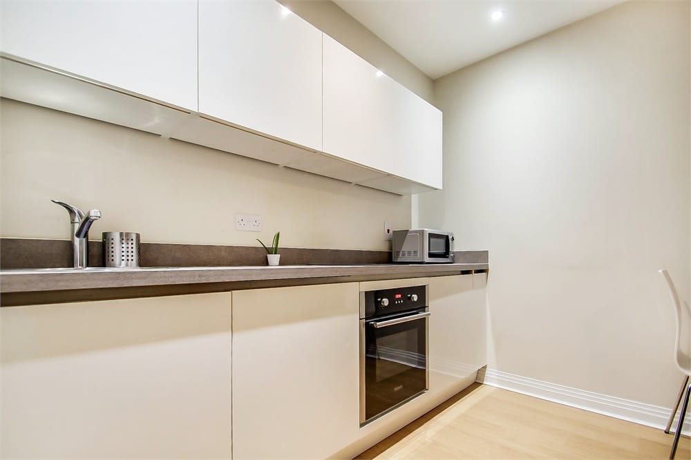 Flat Classon Close in Greater London
