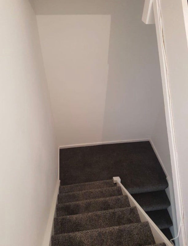 Room Evesham Road in Greater London