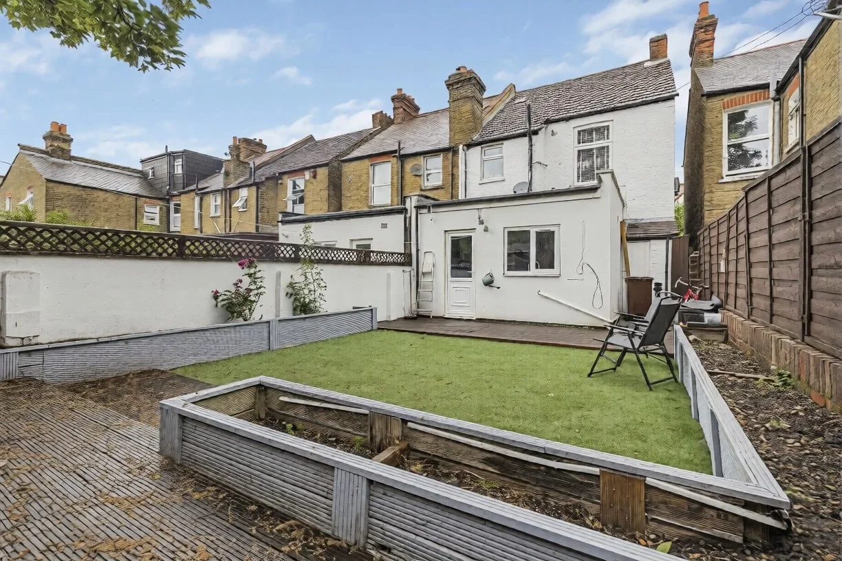 Room Birdhurst Road in Greater London