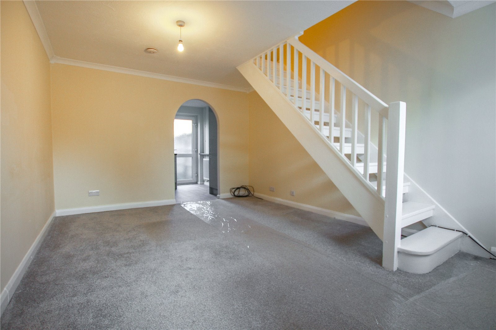 House Charterhouse Close in Winkfield