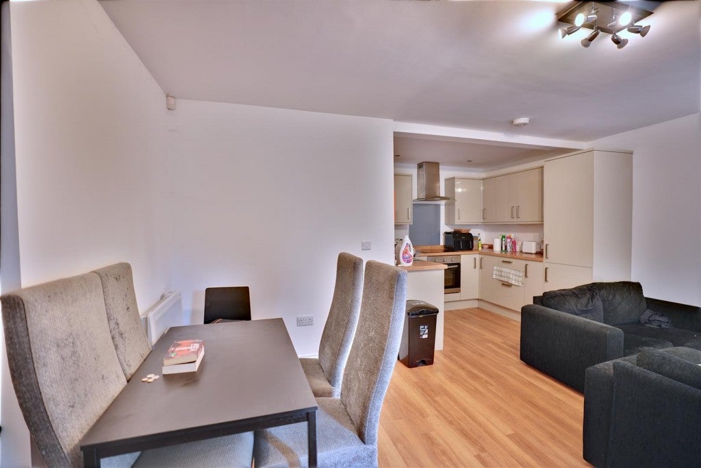 Flat Bolsover Street in Sheffield