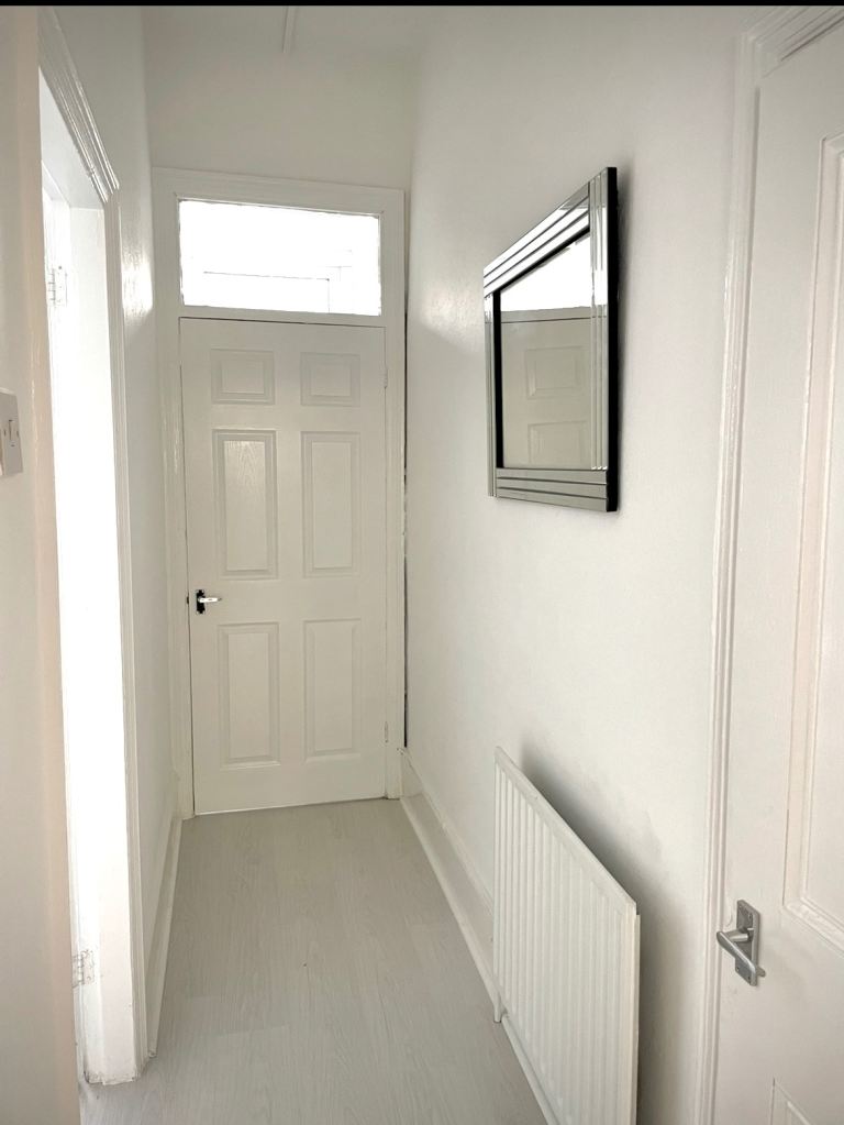 Flat Windsor Avenue in Gateshead