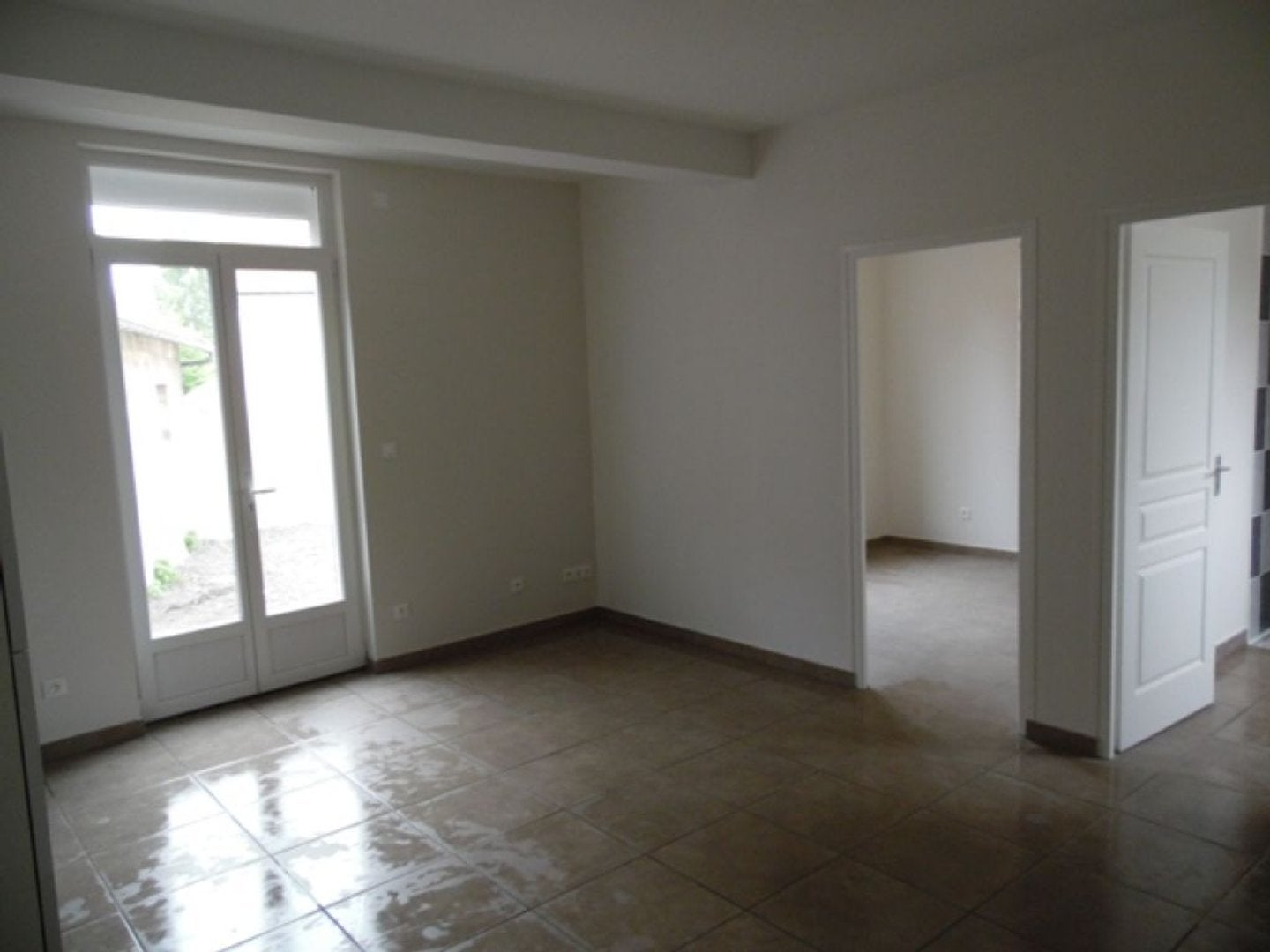 Flat Rue de la Ramée in Cuts