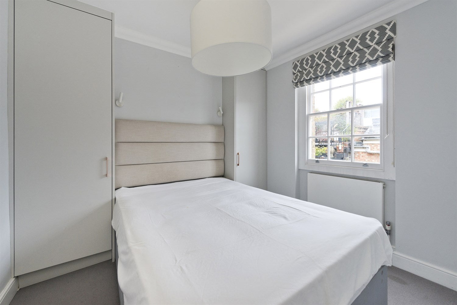 Flat Portland Road in Greater London