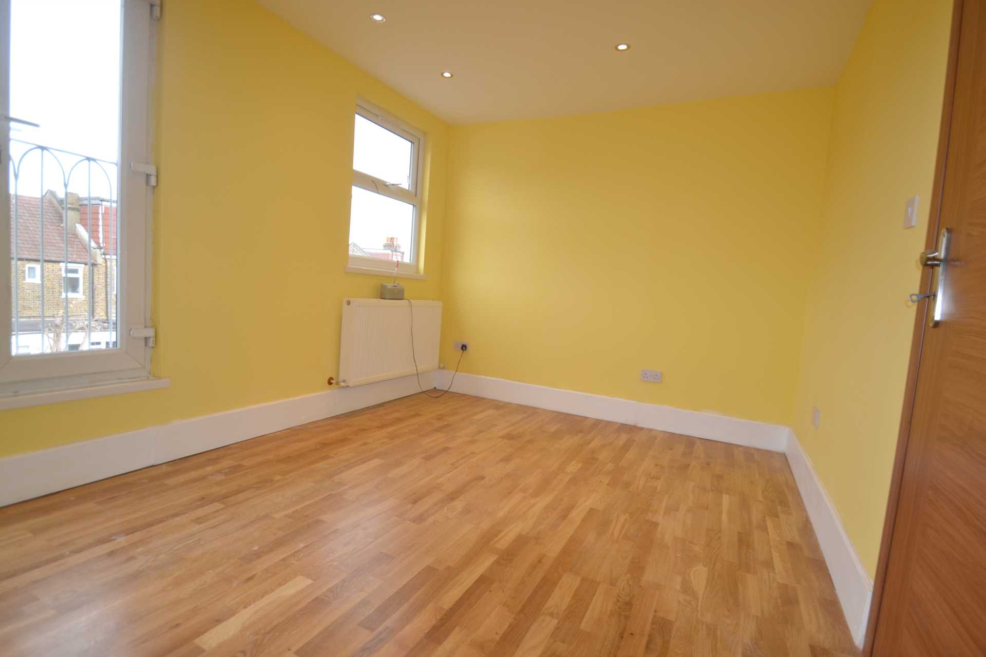 Room Drayton Gardens in Greater London