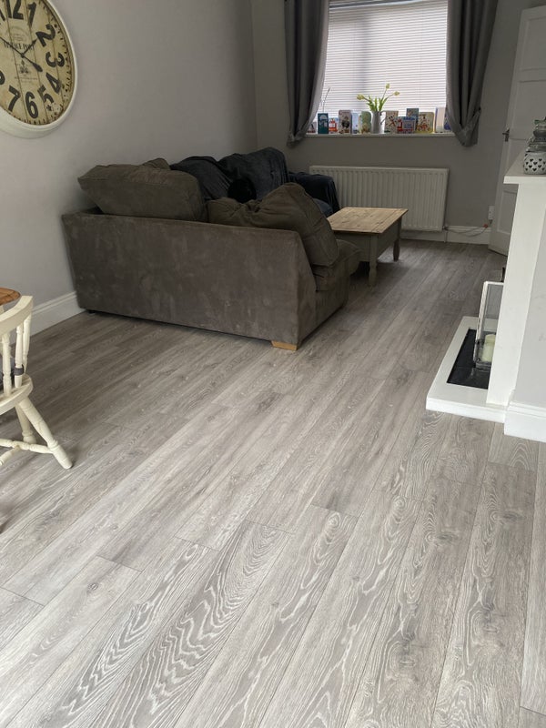 Room Cotswold Drive in Leeds