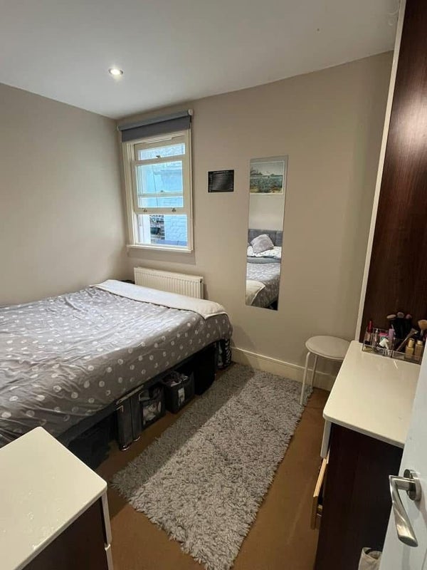 Room Union Road in Greater London