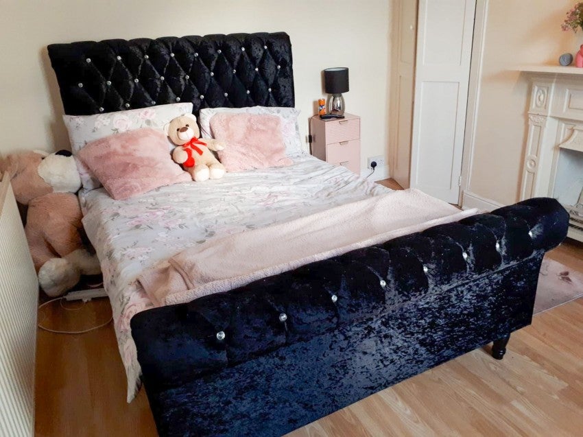 Flat Ferrestone Road in Wellingborough