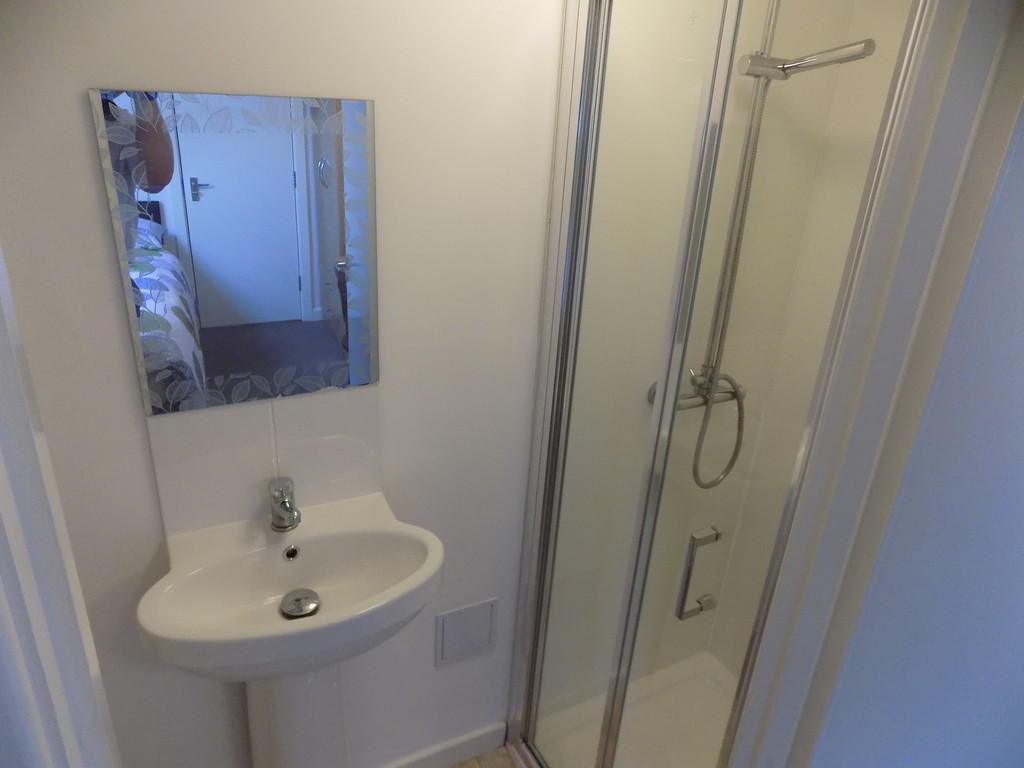 Room Newton Street in Gateshead