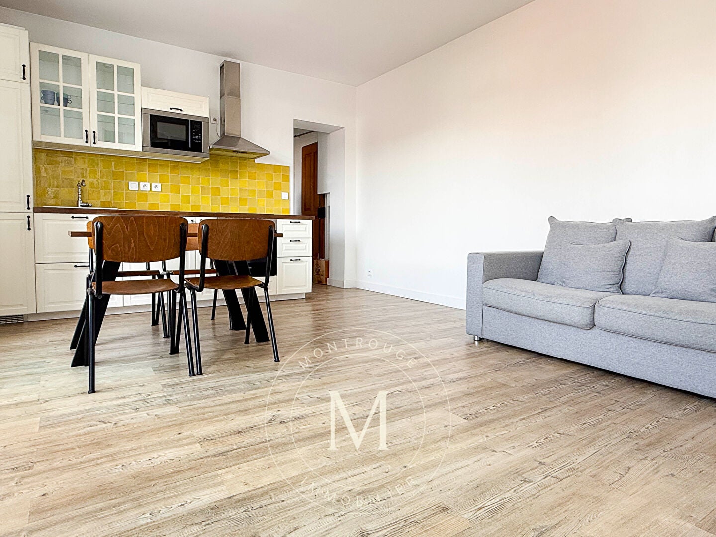Flat Rue Racine in Montrouge