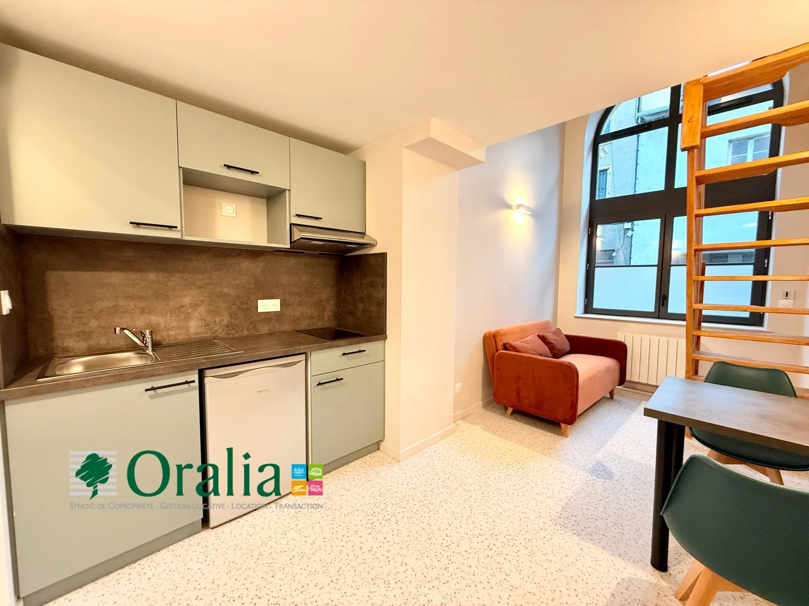 Flat Rue Serroux in Tarare