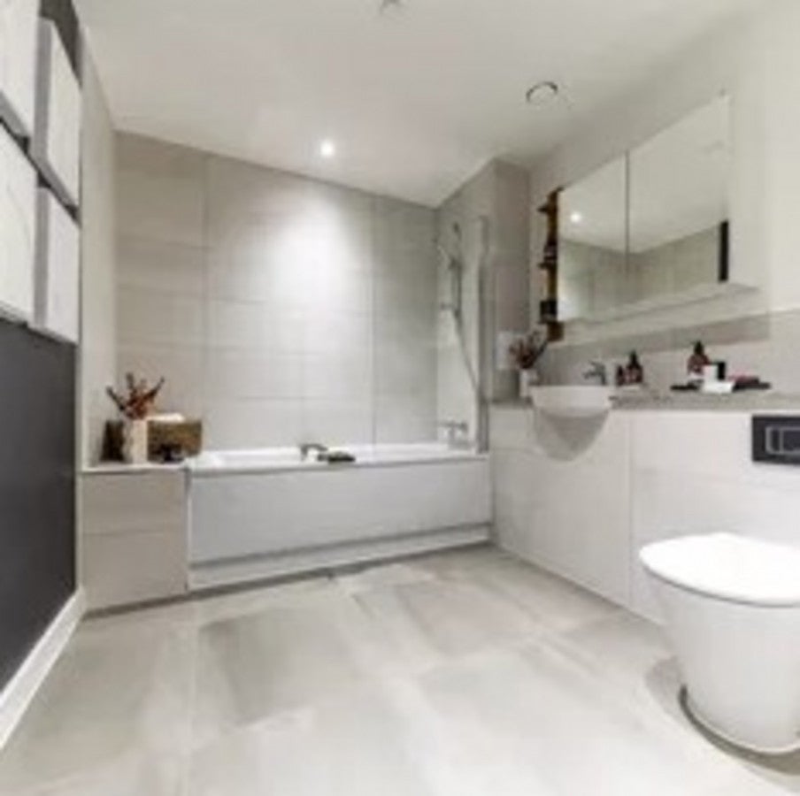 Flat Agar Grove in Greater London