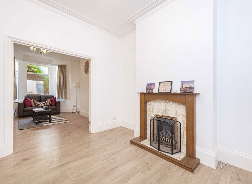 House Landor Road in Greater London