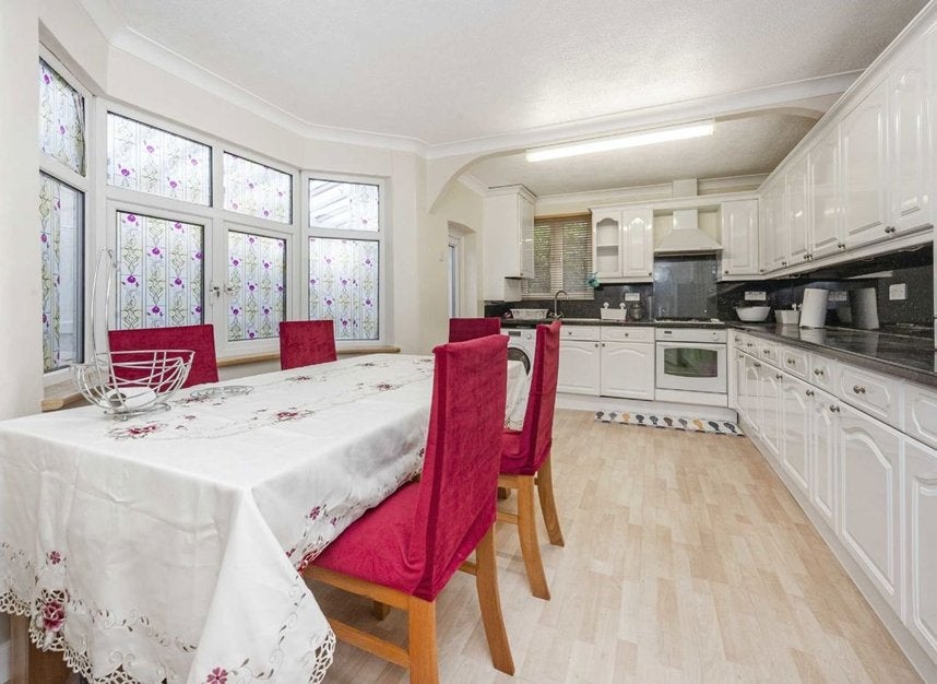 House Landor Road in Greater London