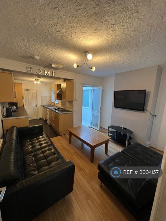 Room Baden Road in Gillingham