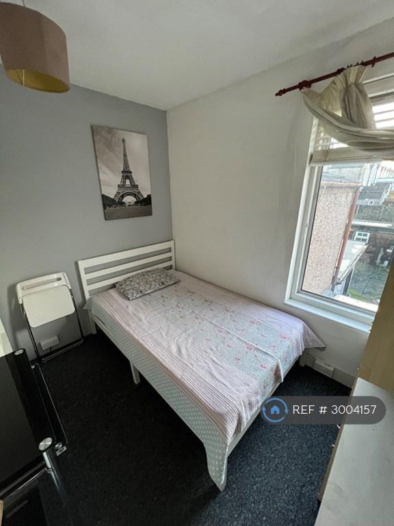Room Baden Road in Gillingham