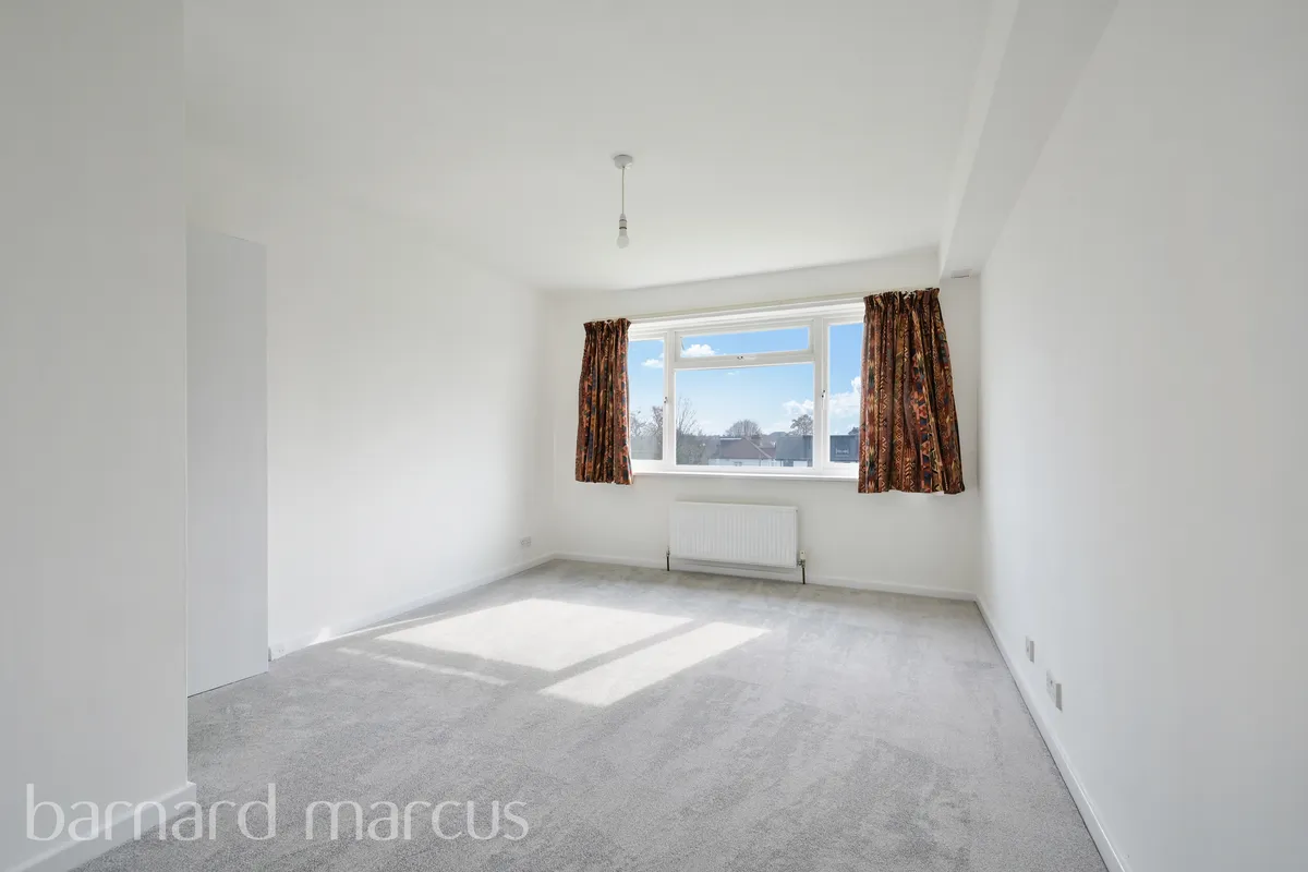 Flat Ditton Road in Greater London