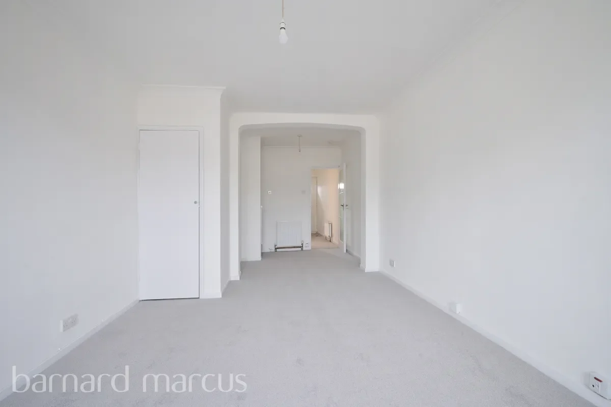 Flat Ditton Road in Greater London