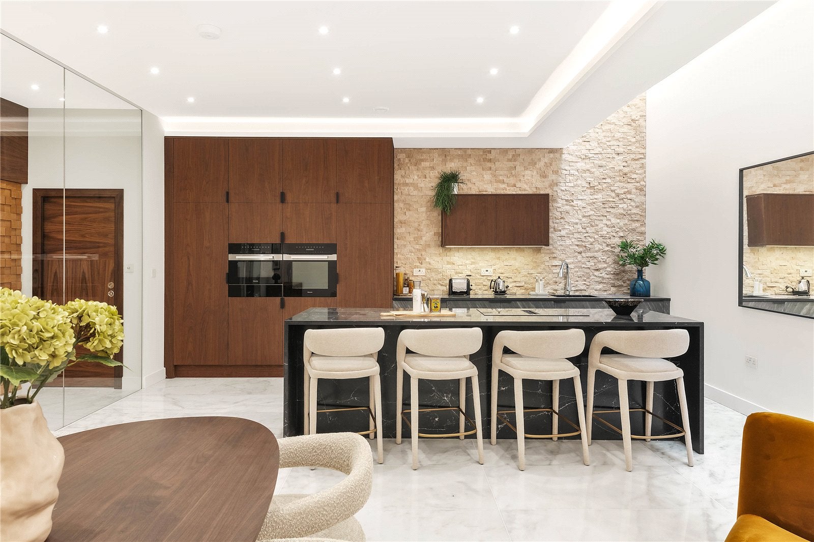 House Lexham Mews in Greater London