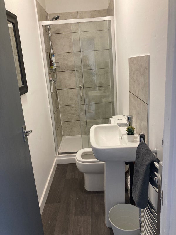Room Cranmer Street in Nottingham