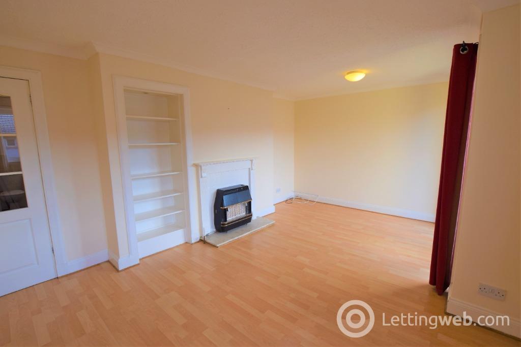 Flat Dochart Drive in City of Edinburgh
